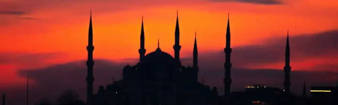 20 Best Night Attractions in Istanbul