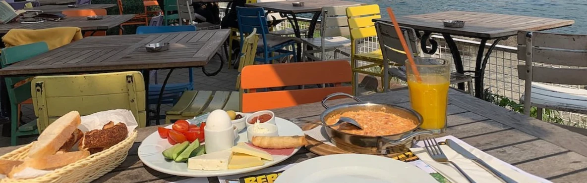 Best Breakfast Spots and Foods to Try in Istanbul