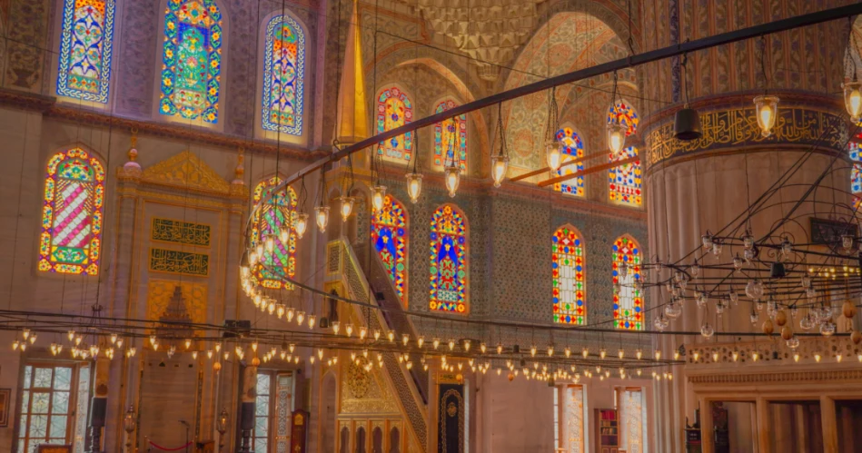 The 10 Most Beautiful Mosques in Istanbul You Can Visit