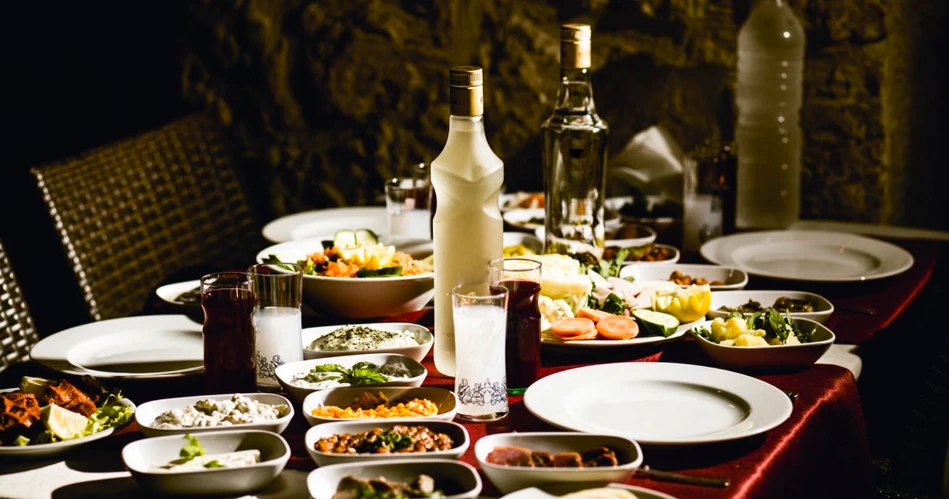20 Best Night Attractions in Istanbul
