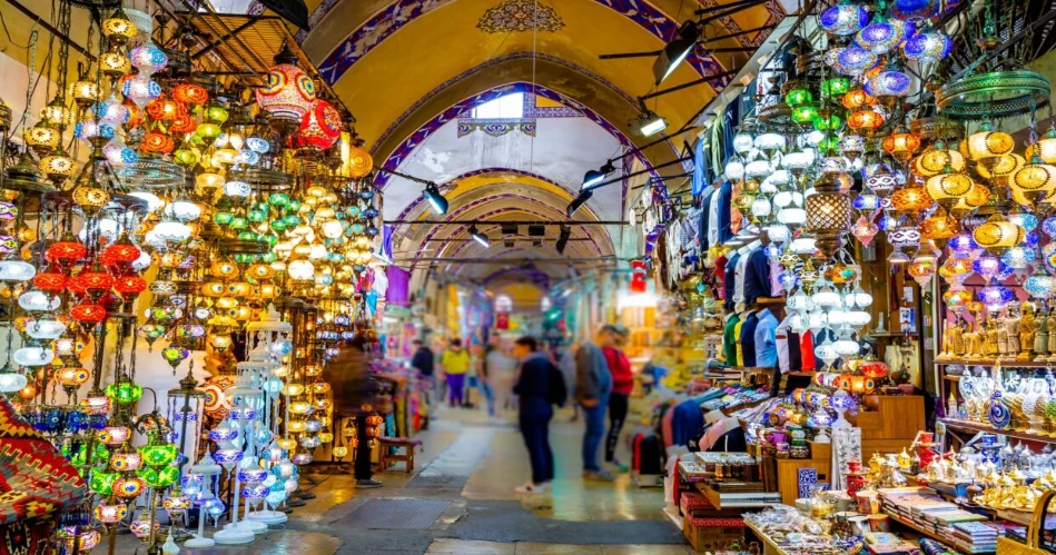 Grand Bazaar Istanbul: What to Buy and Shopping Tips