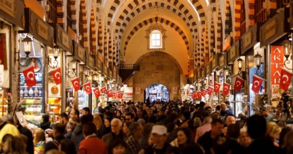 Grand Bazaar Istanbul: What to Buy and Shopping Tips